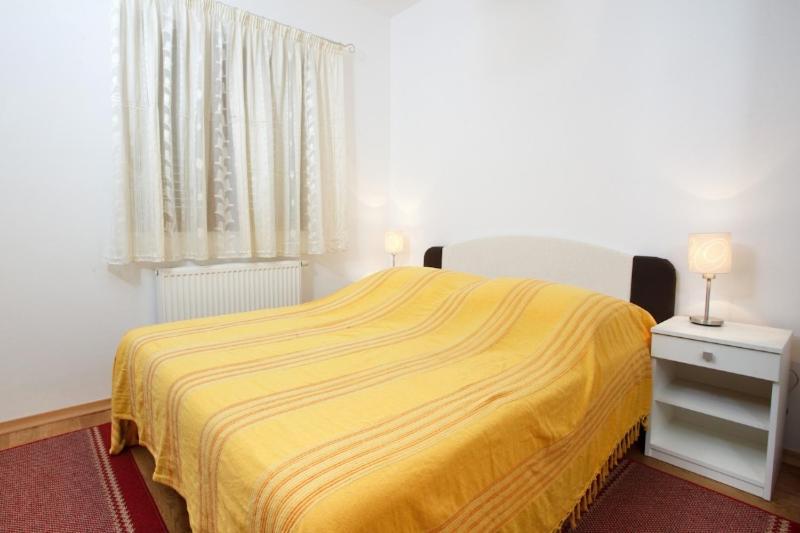 Apartments Tisno - Villa Mare Exterior photo